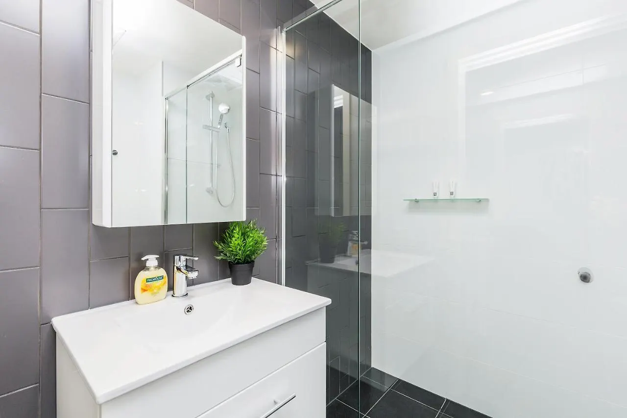 Kozyguru South Brisbane Funky 1 Bed Apt Free Parking Qsb027-1810
