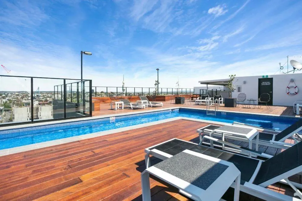 Kozyguru South Brisbane Funky 1 Bed Apt Free Parking Qsb027-1810